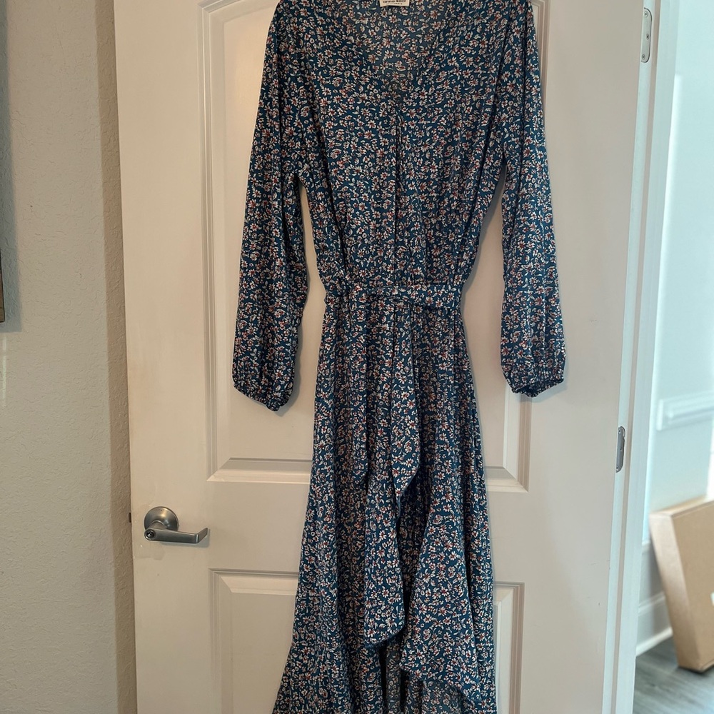 Floral V-Neck Long Sleeve Maxi Dress in Blue